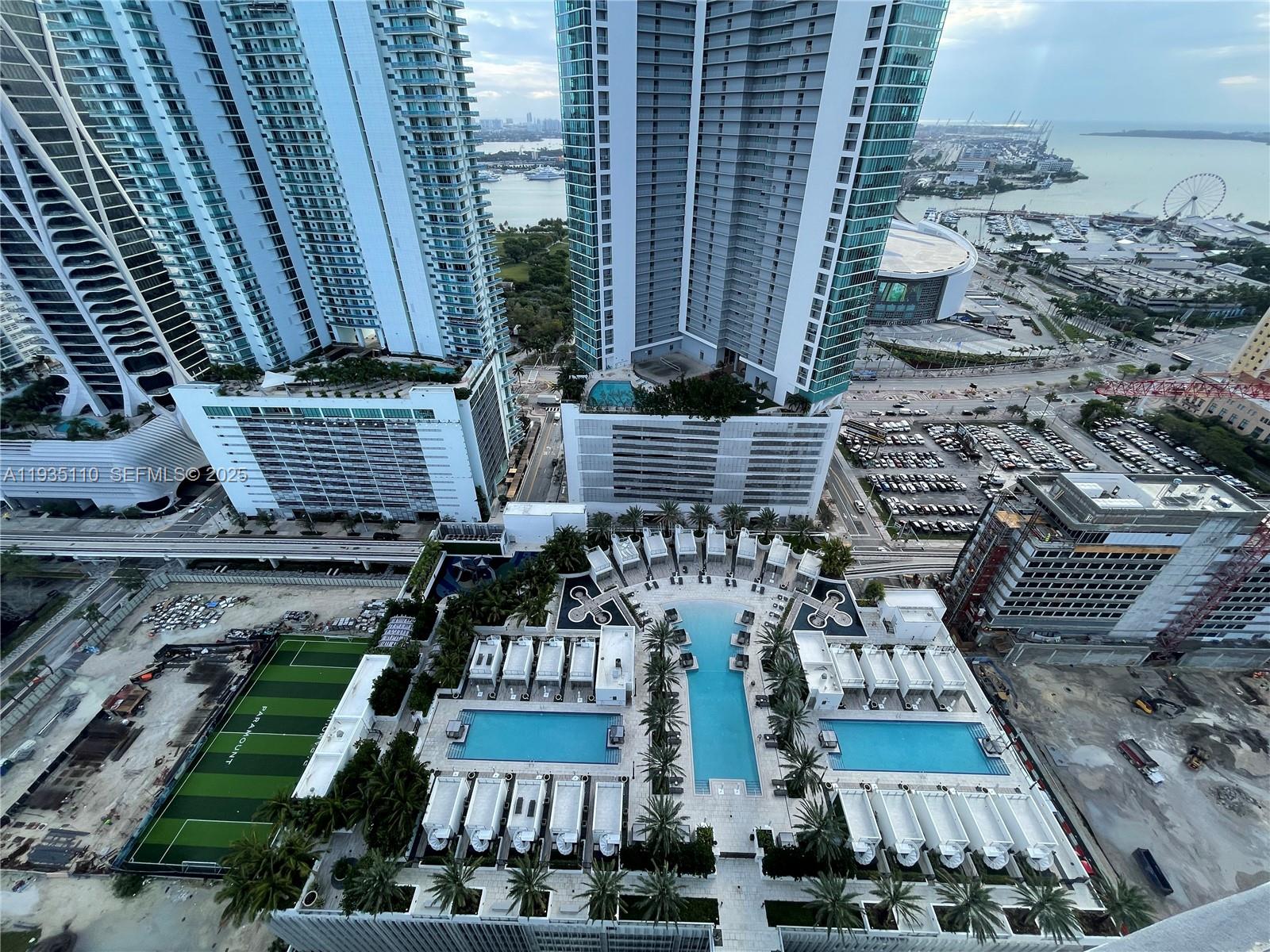 851 NE 1st Ave #3103 Miami, FL 33132
