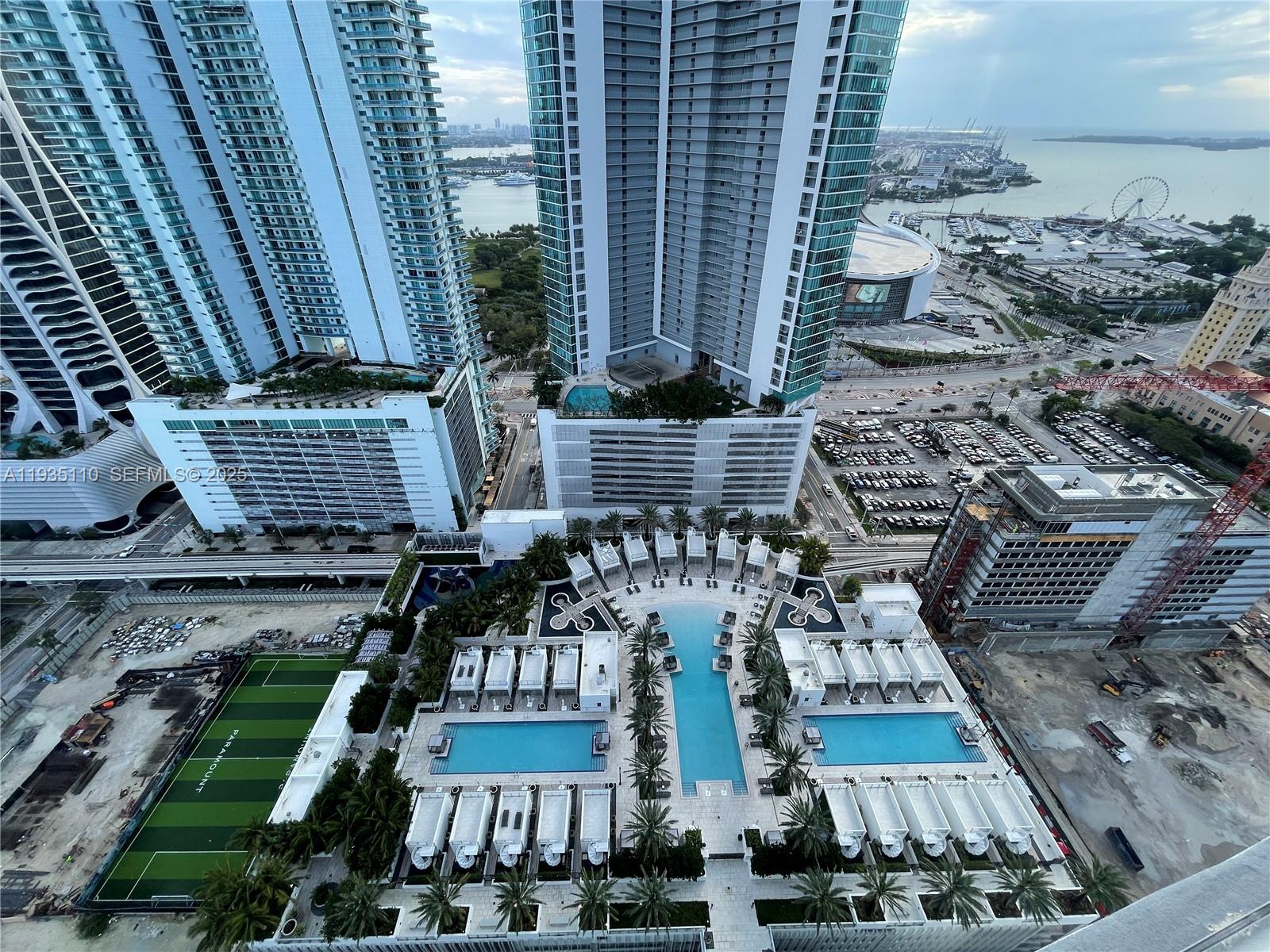 851 NE 1st Ave #3103 Miami, FL 33132