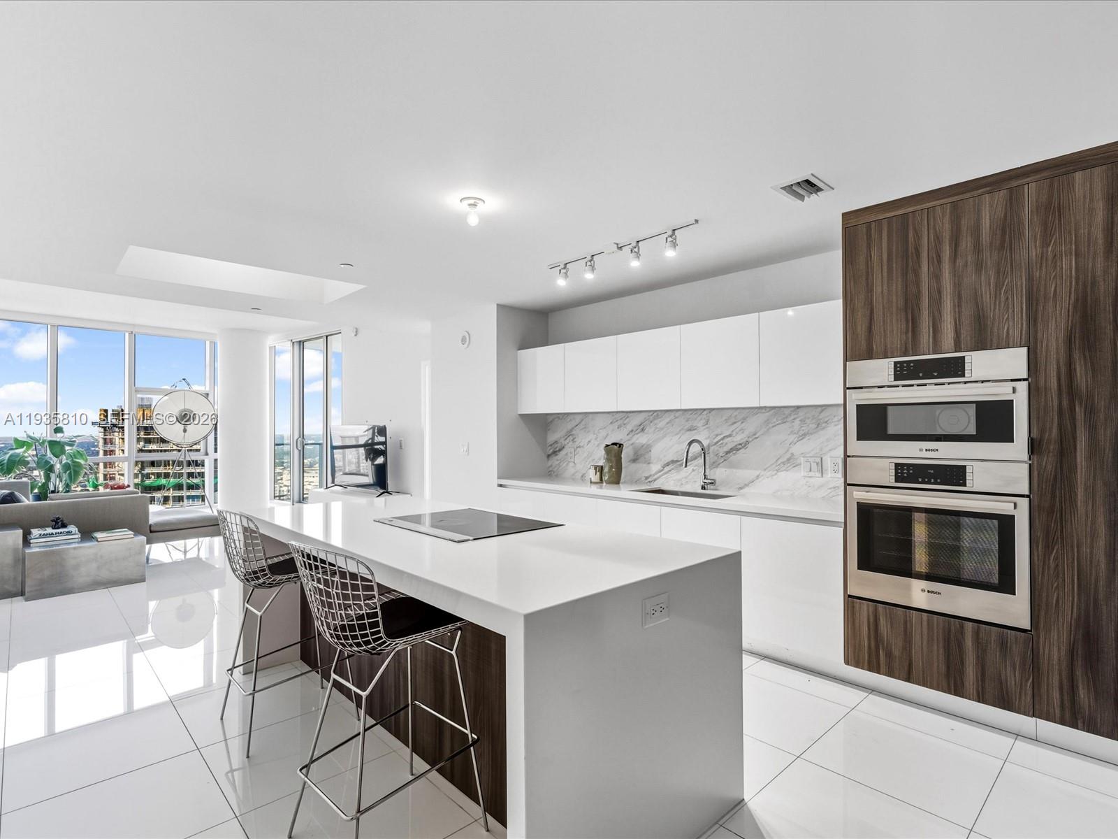 851 NE 1st Ave #4801 Miami, FL 33132