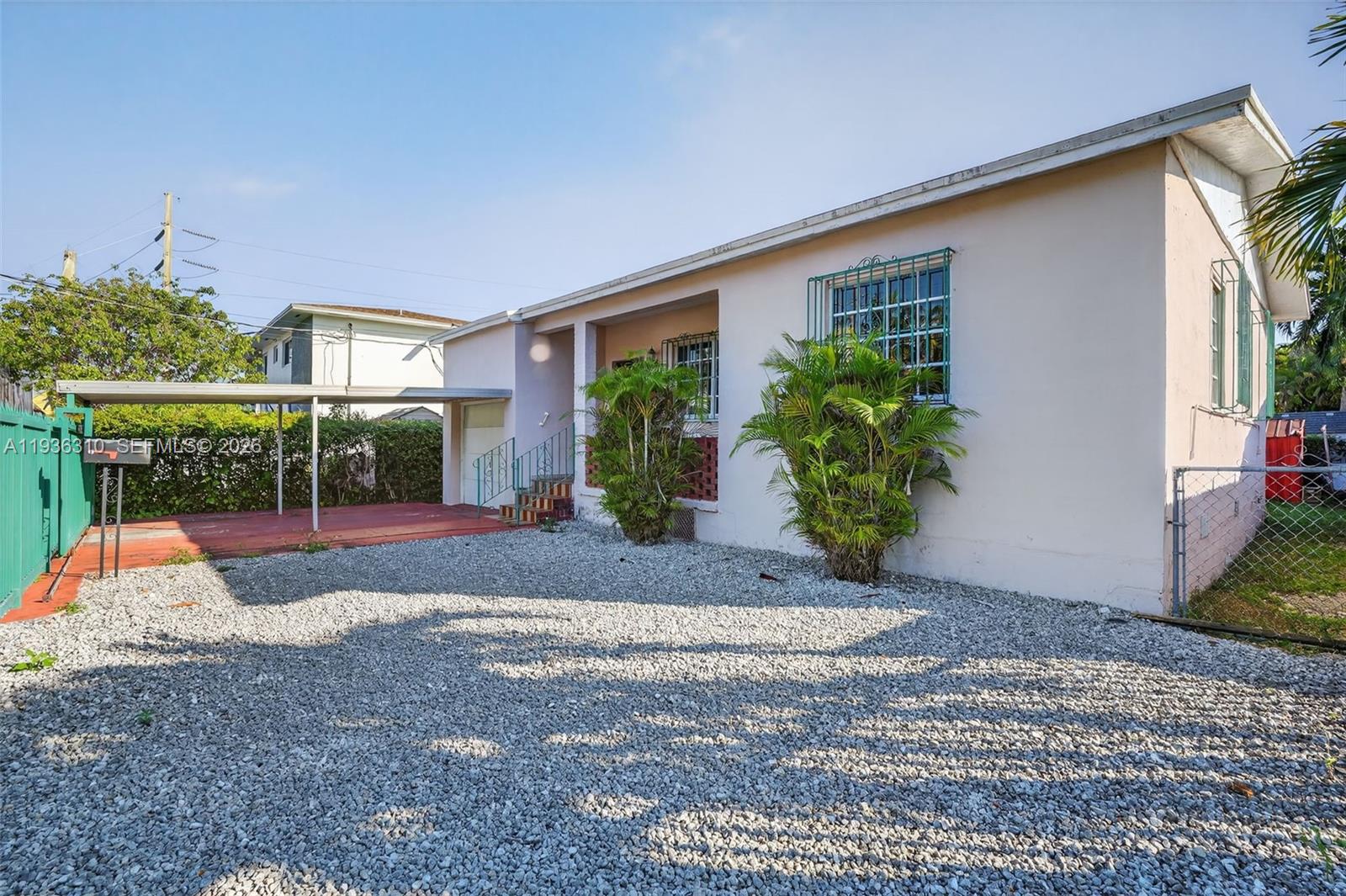 1633 SW 30th Ave Miami, FL 33145