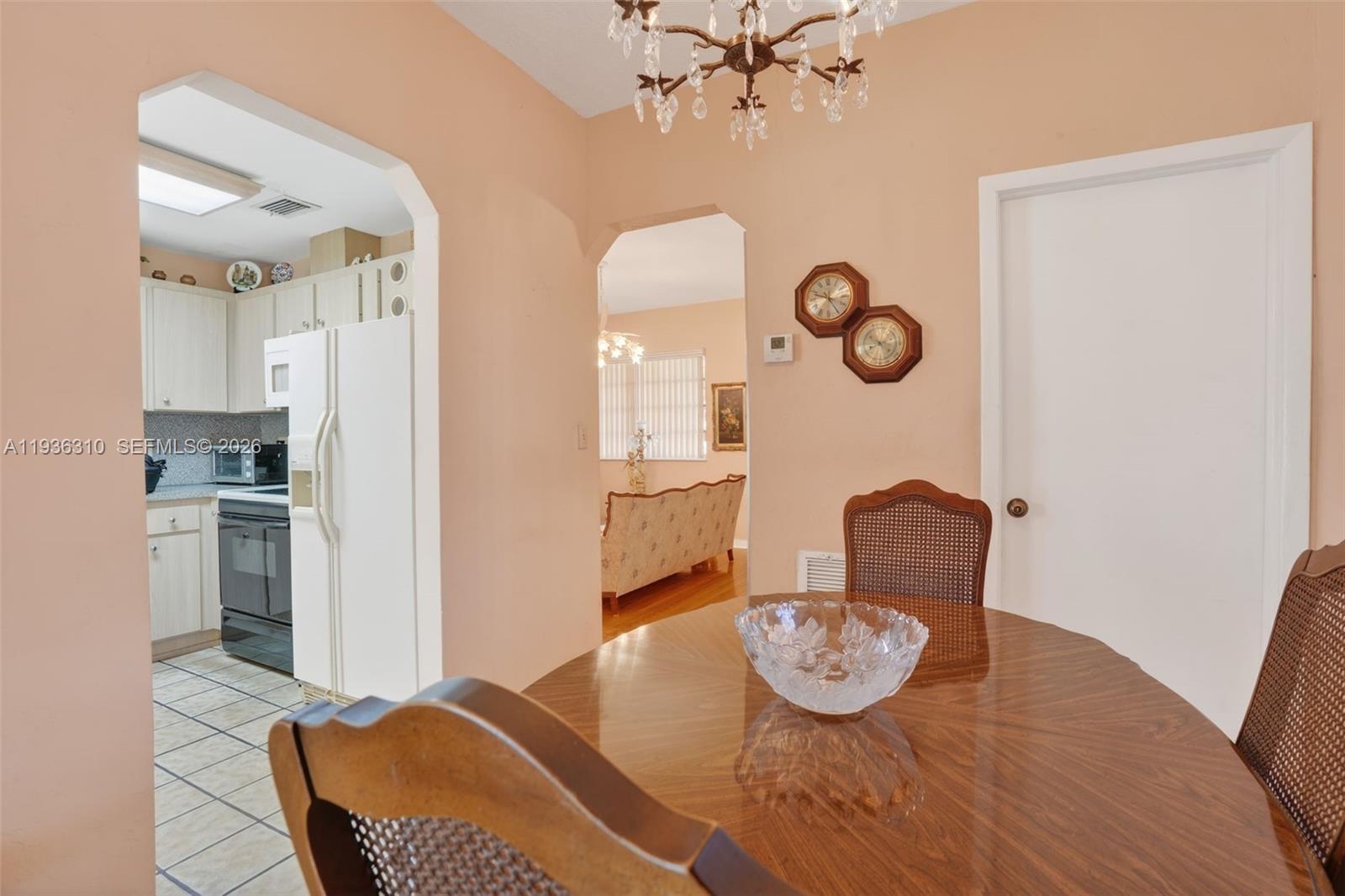 1633 SW 30th Ave Miami, FL 33145