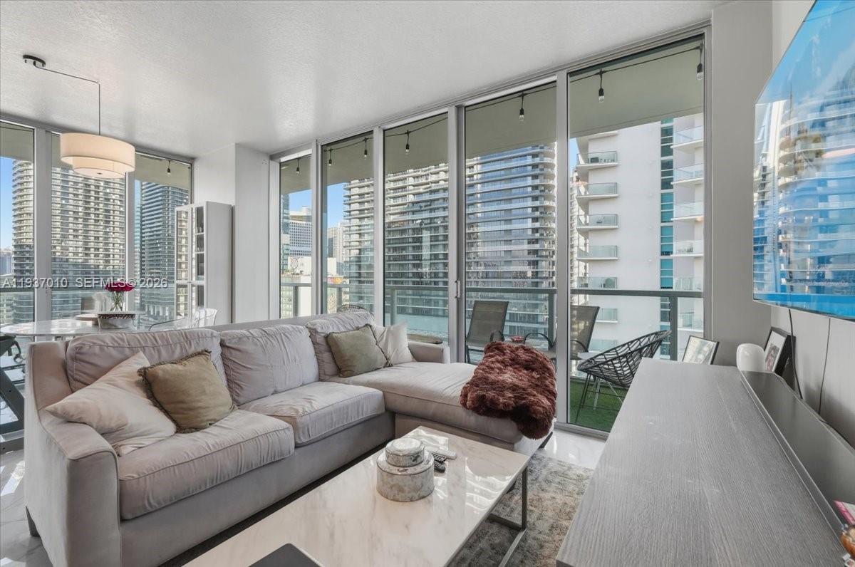 image The Axis On Brickell16