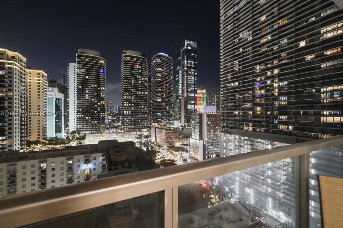 image The Axis On Brickell23
