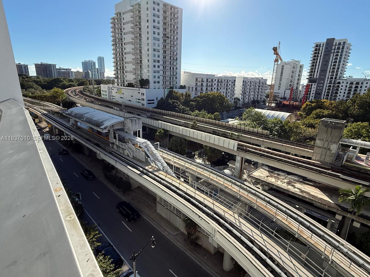 image Axis on Brickell North34