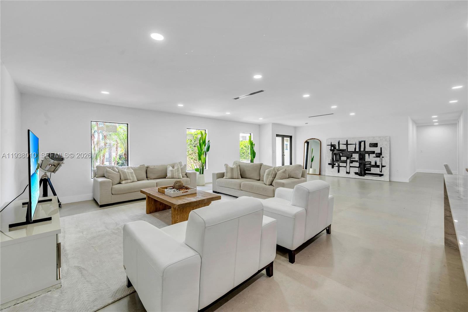 13407 SW 59th Ave Pinecrest, FL 33156