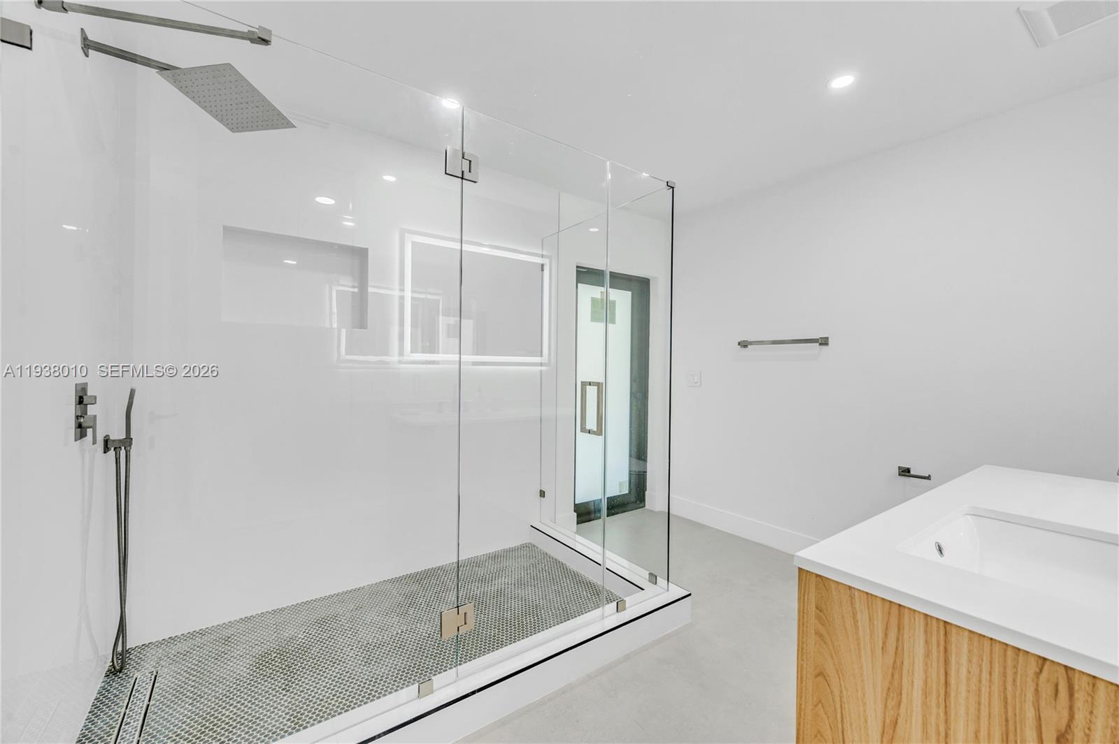 13407 SW 59th Ave Pinecrest, FL 33156