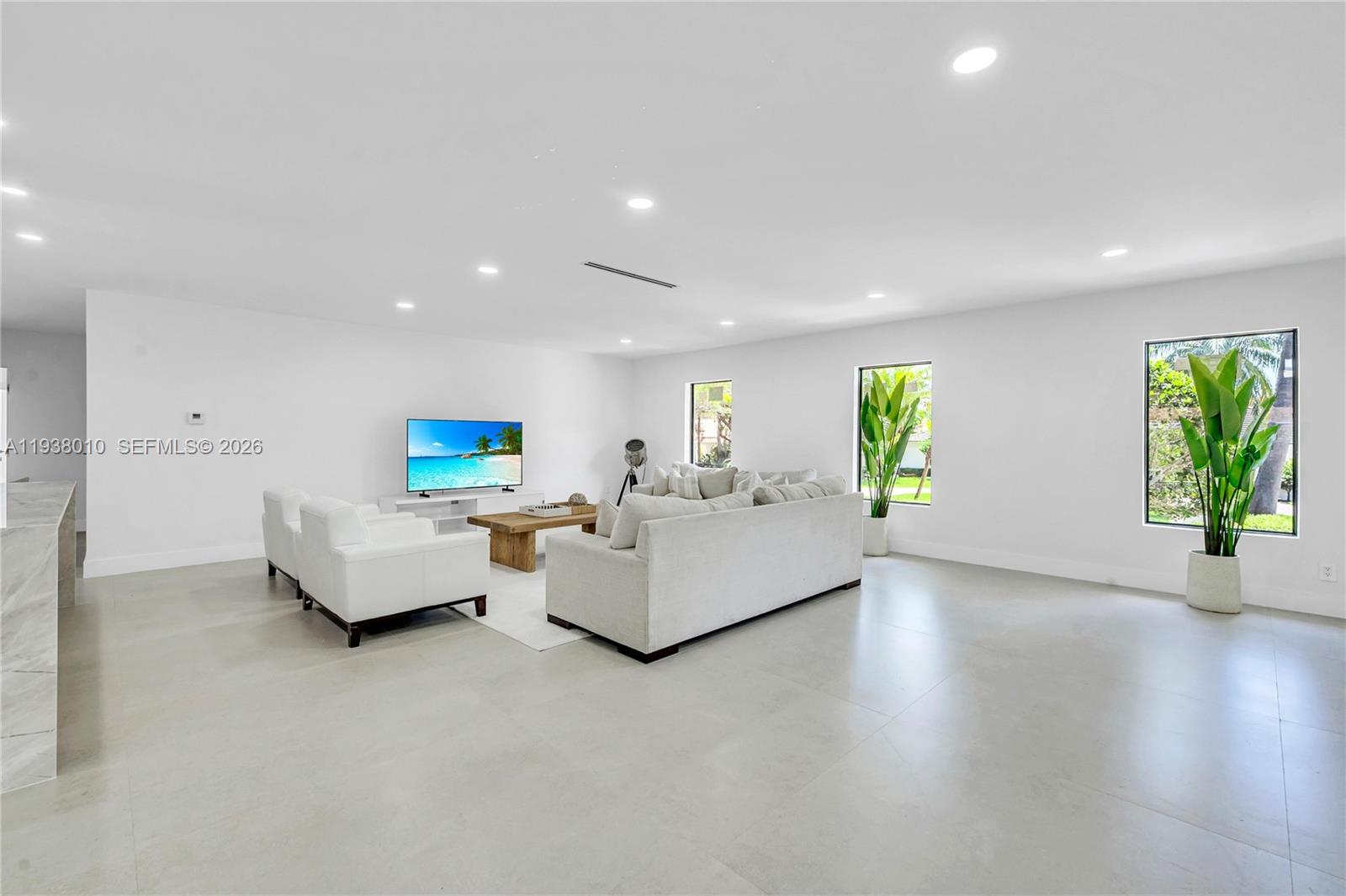 13407 SW 59th Ave Pinecrest, FL 33156