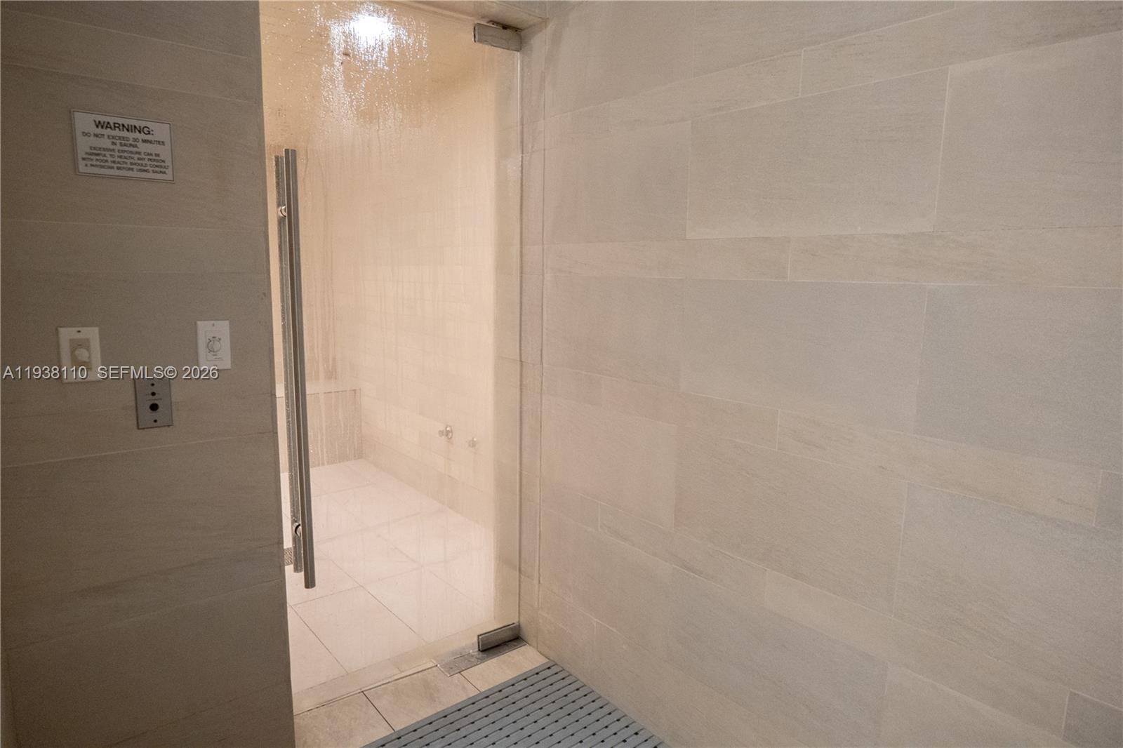 image Ocean Four Condo26