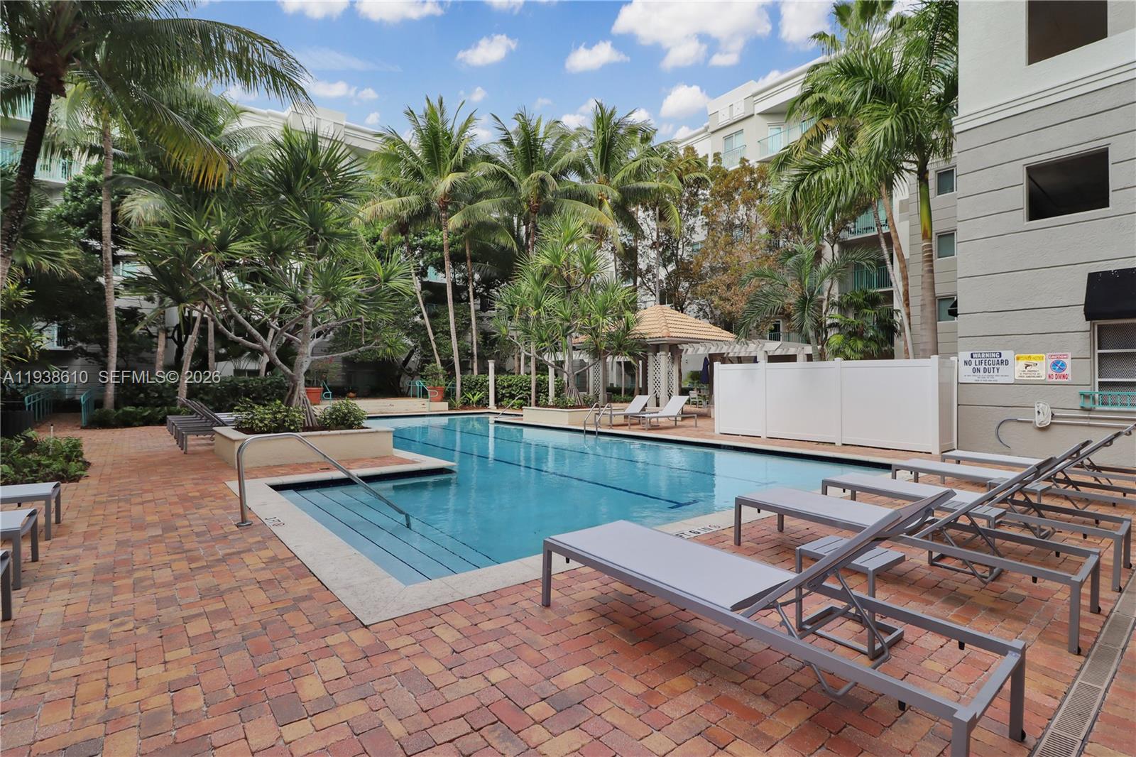 6001 SW 70th St #249 South Miami, FL 33143