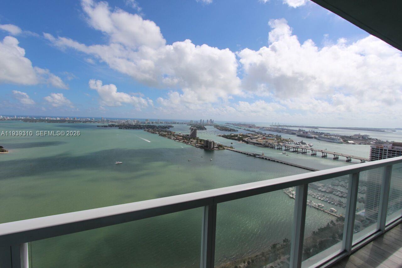 image Quantum on the Bay15