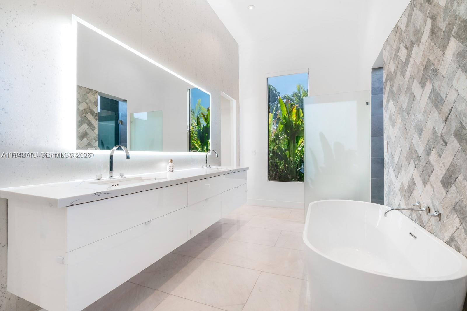 766 NE 96th St Miami Shores, FL 33138