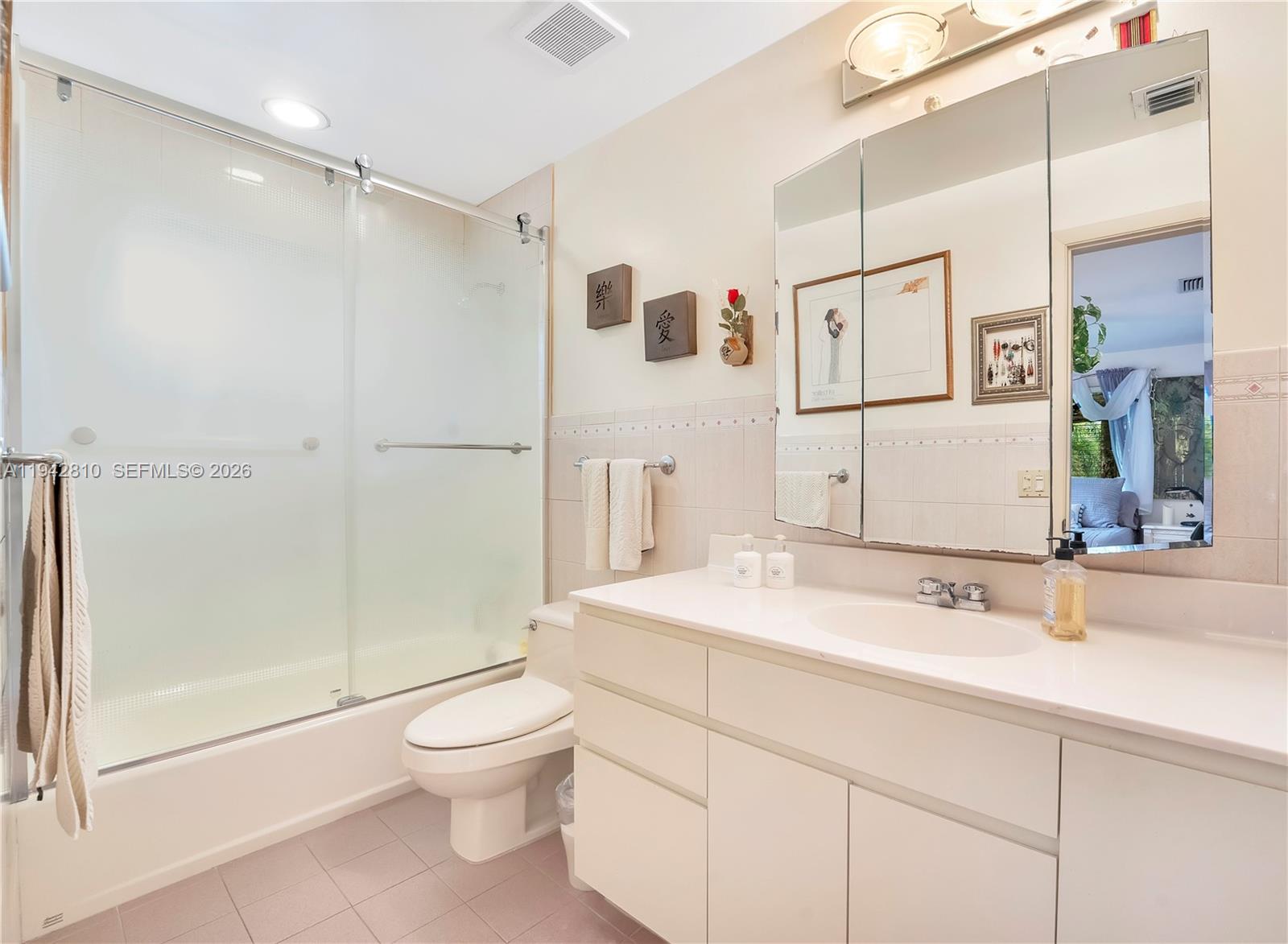 2496 Abaco Ave Miami, FL 33133