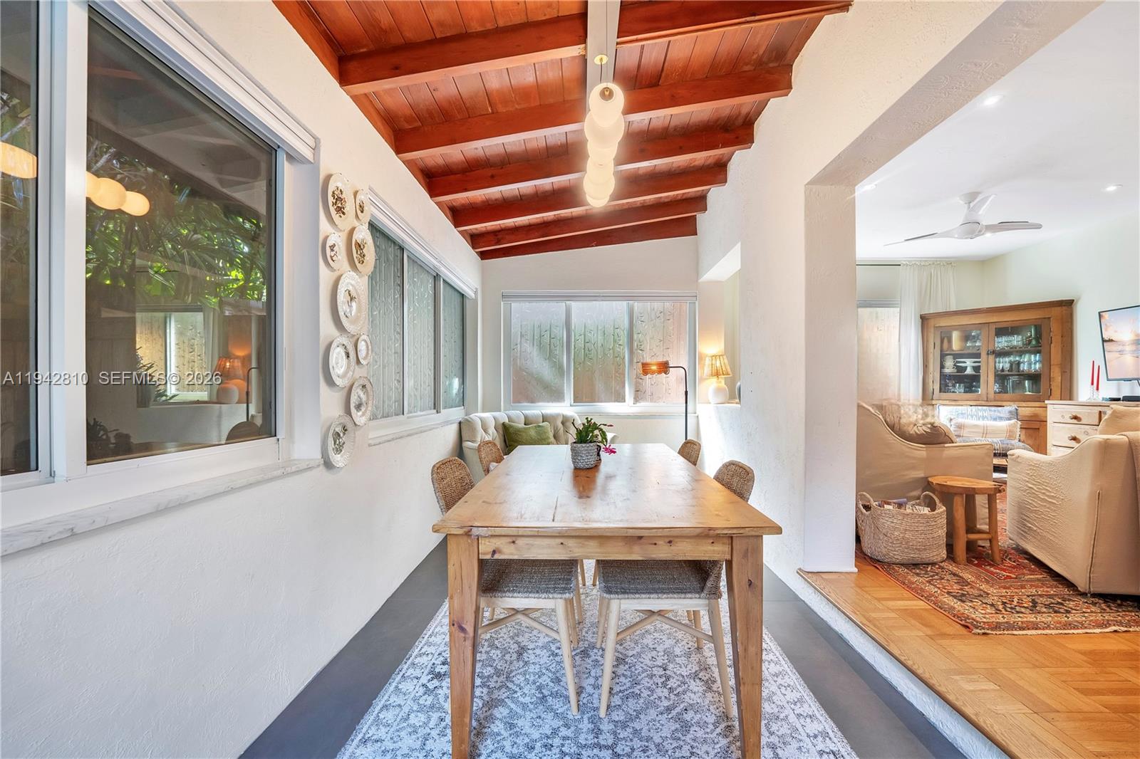 2496-2490 Abaco Ave Miami, FL 33133