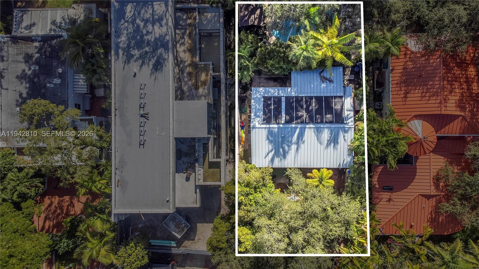 2496-2490 Abaco Ave Miami, FL 33133