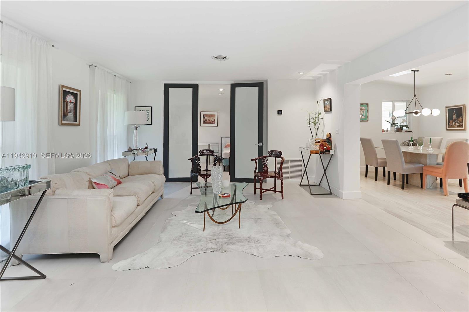 6221 SW 65th Ave South Miami, FL 33143