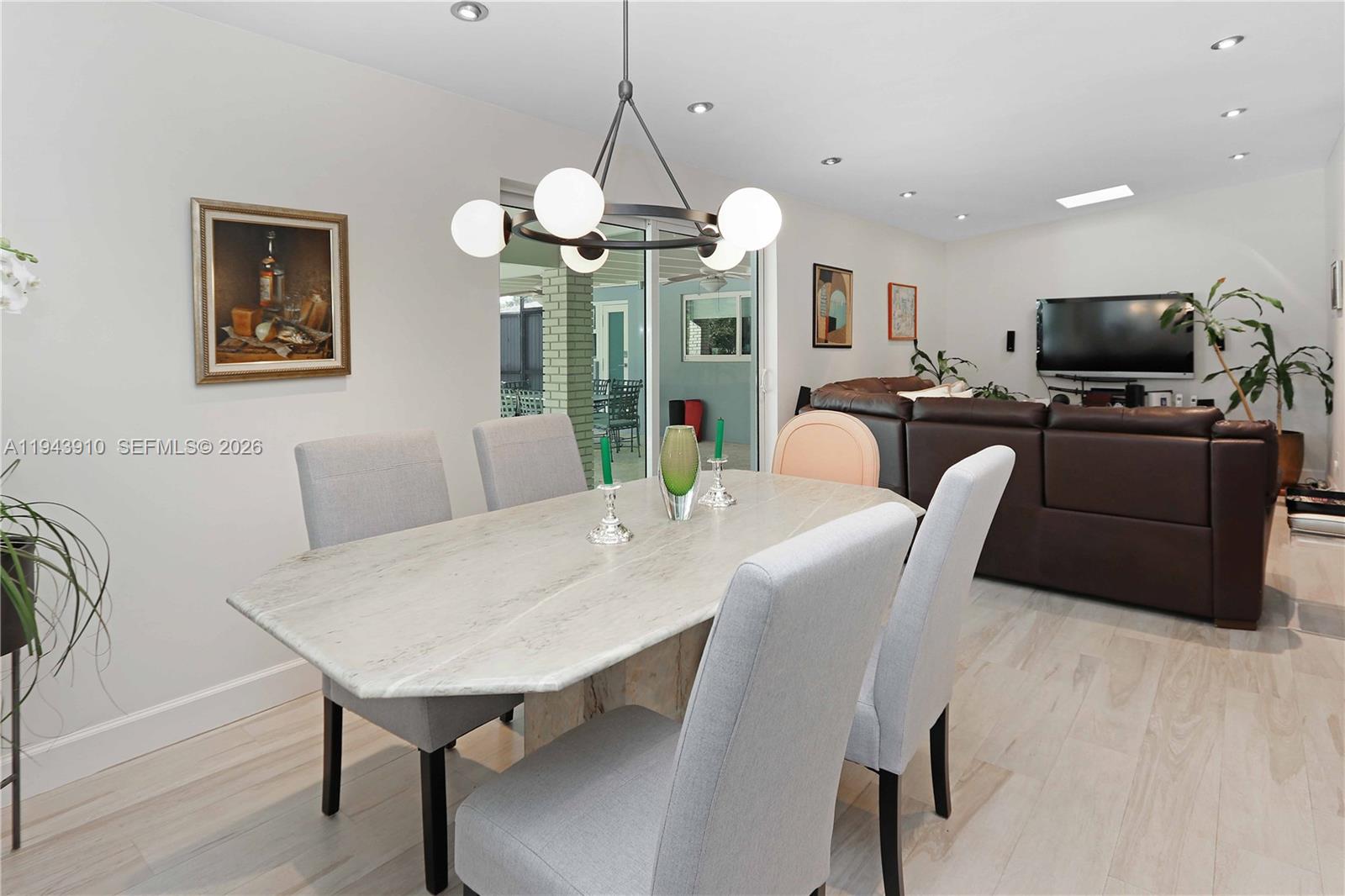 6221 SW 65th Ave South Miami, FL 33143