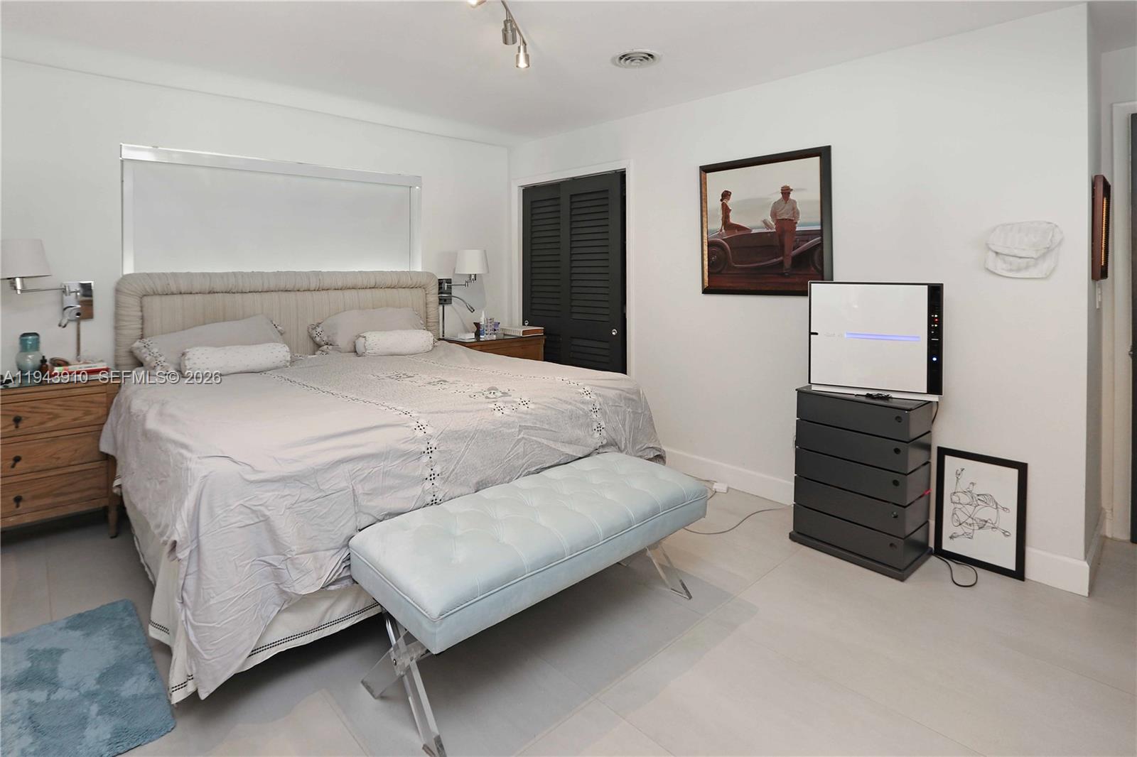 6221 SW 65th Ave South Miami, FL 33143