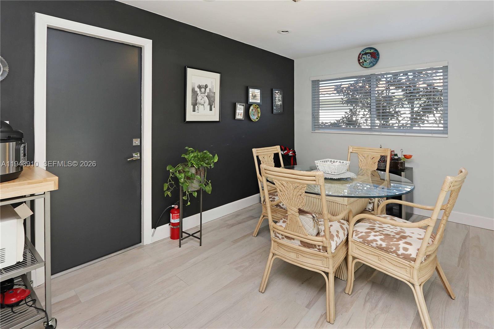 6221 SW 65th Ave South Miami, FL 33143