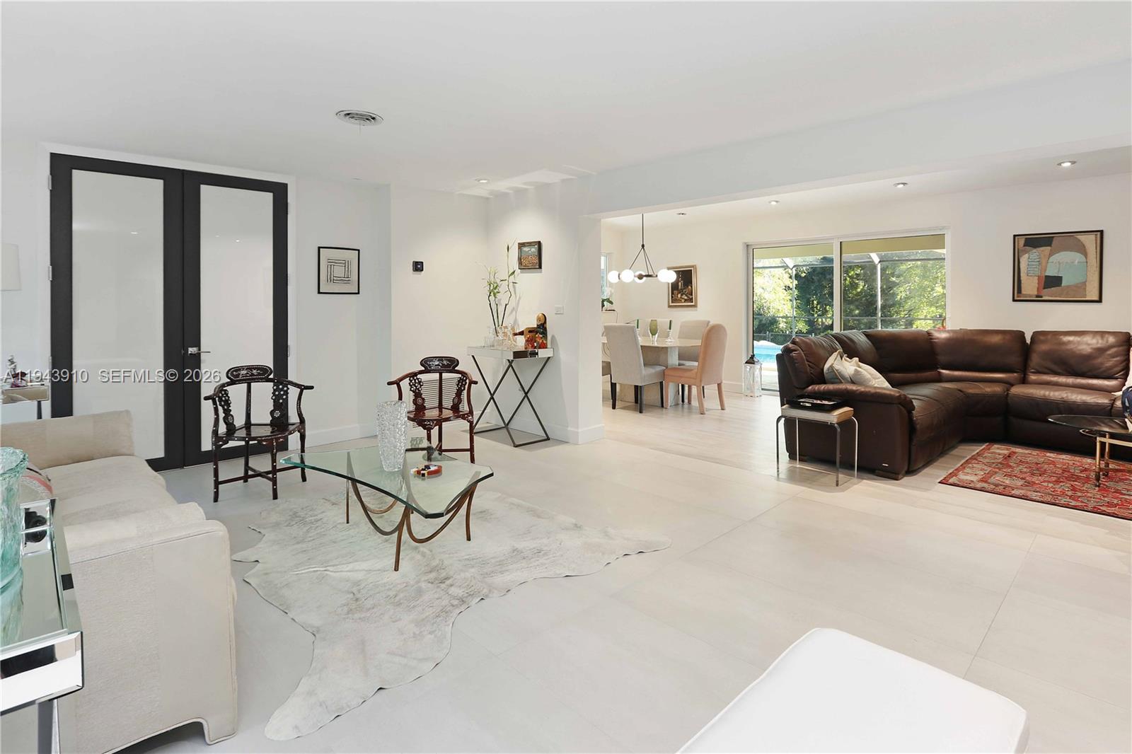 6221 SW 65th Ave South Miami, FL 33143