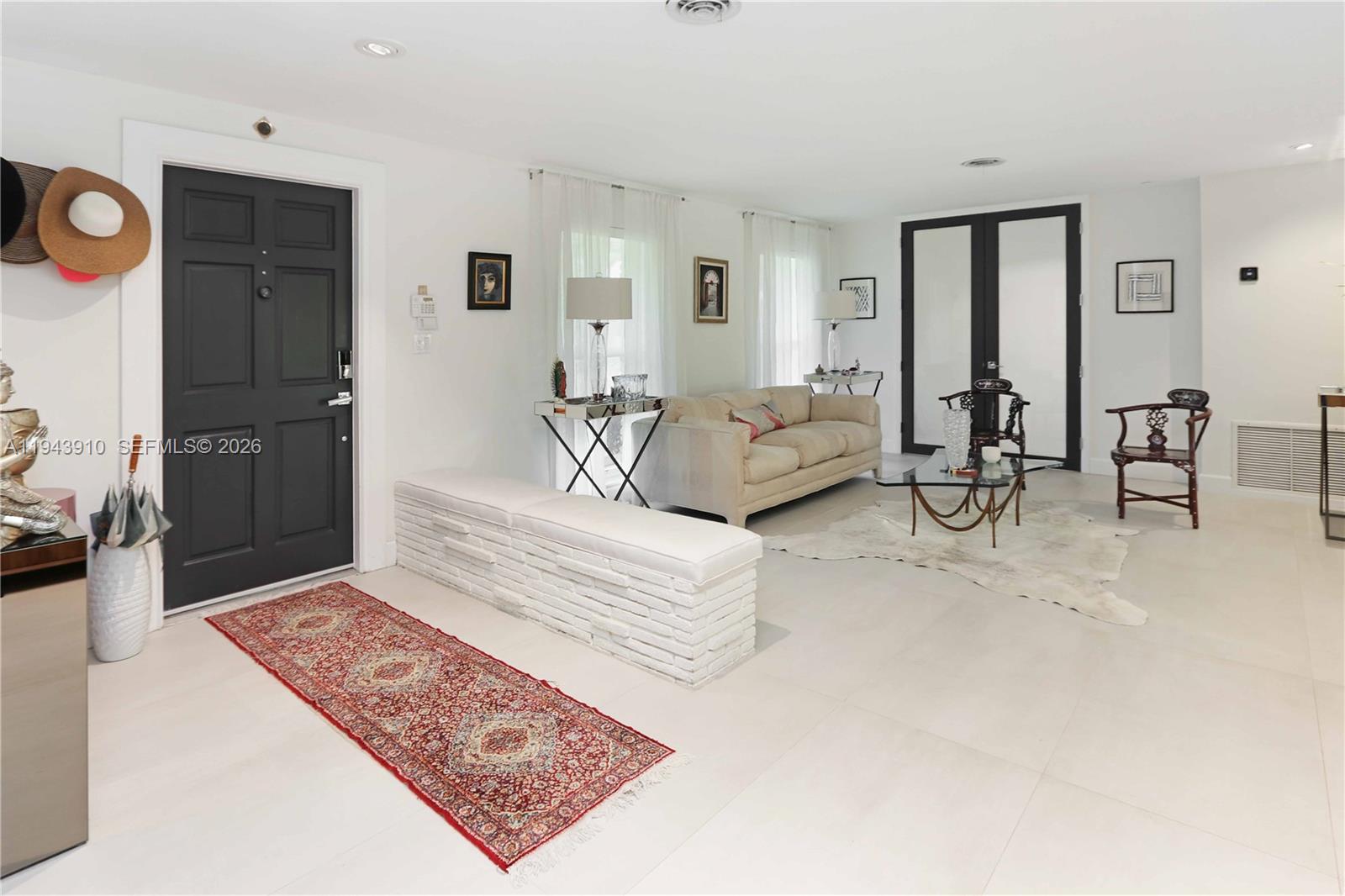 6221 SW 65th Ave South Miami, FL 33143