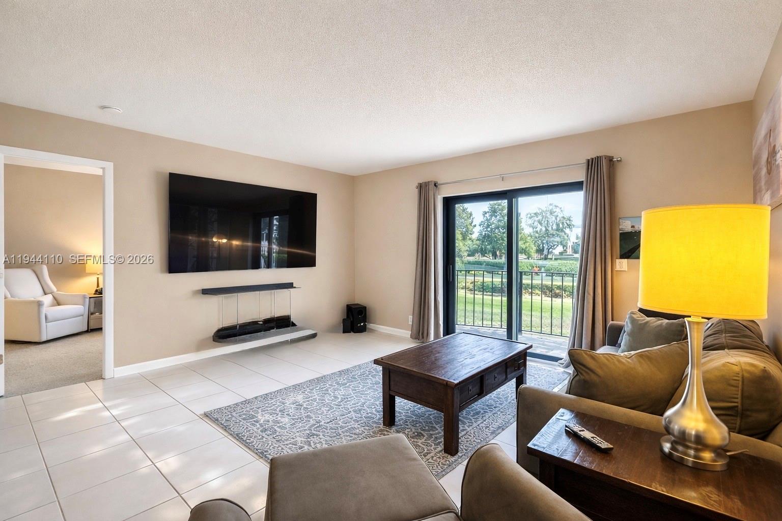 4013 N Ocean Dr #108