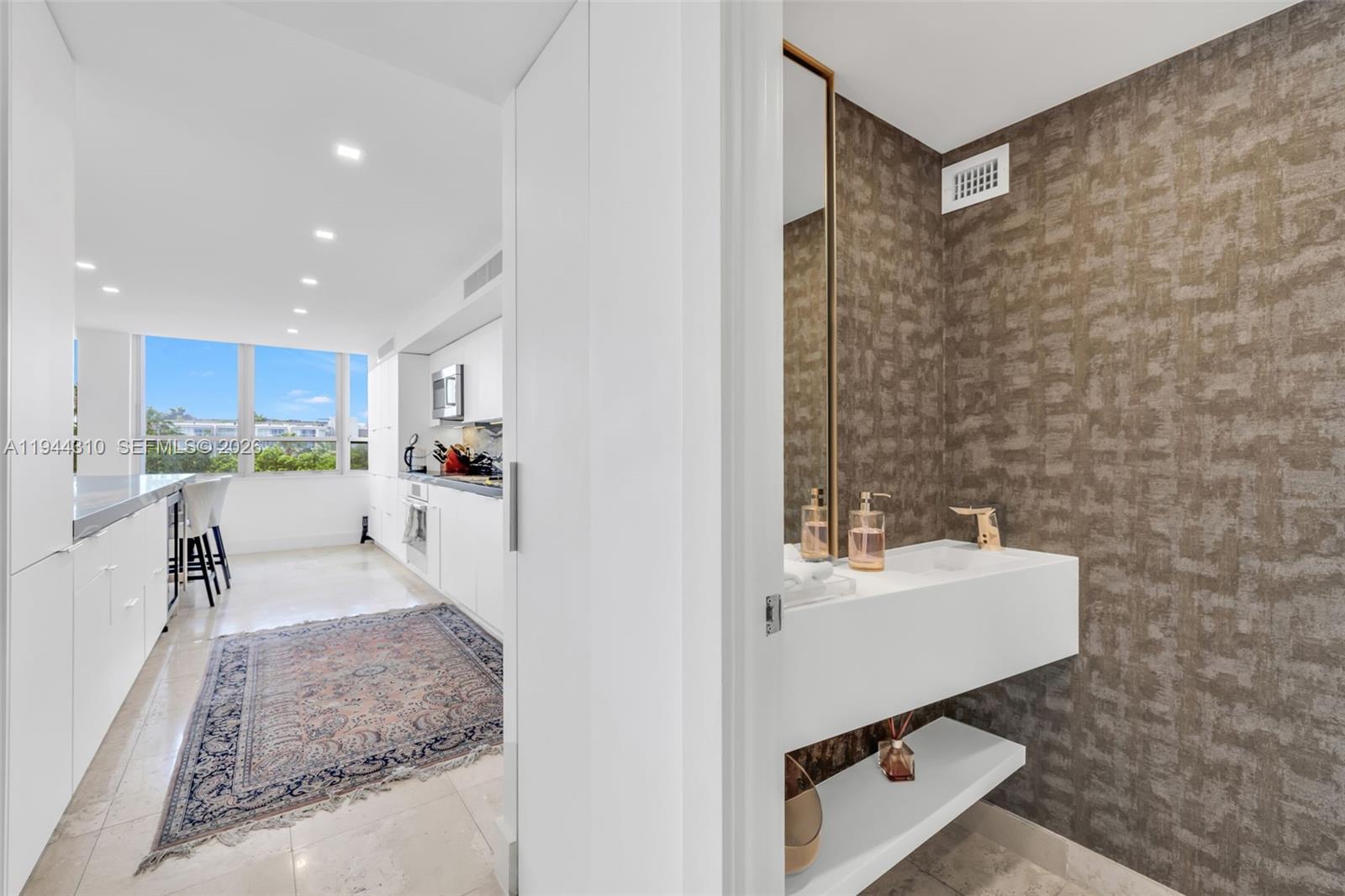 11 Island Ave #411 Miami Beach, FL 33139