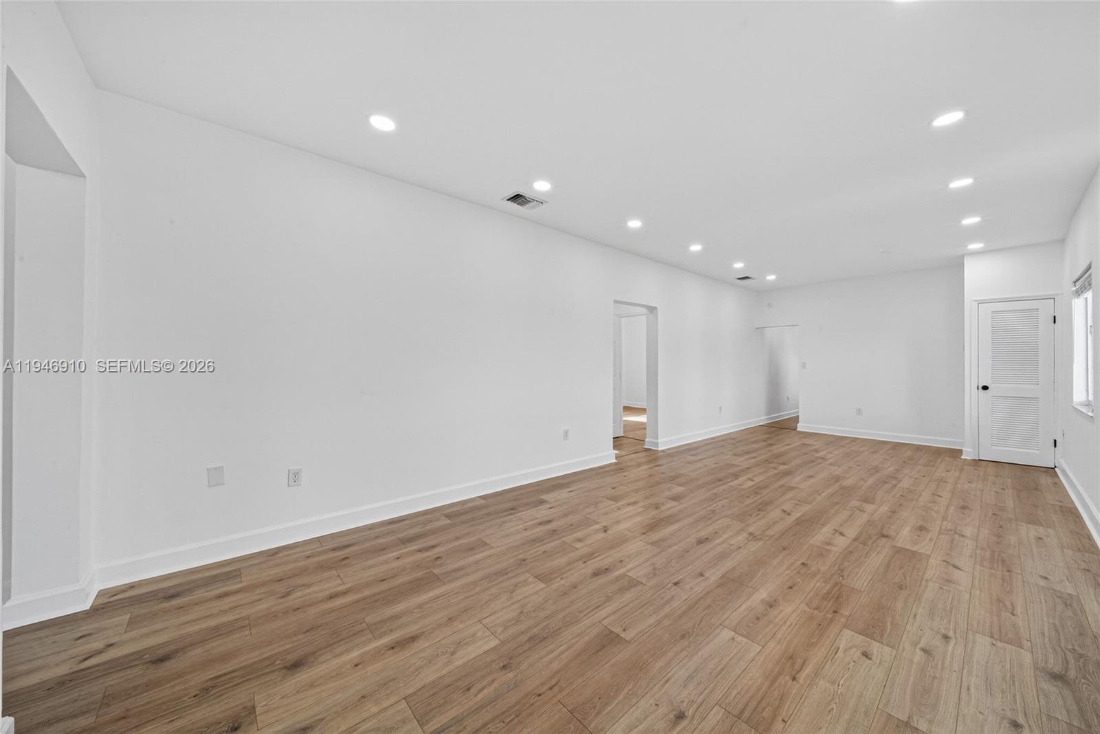 426 SW 26th Rd Miami, FL 33129