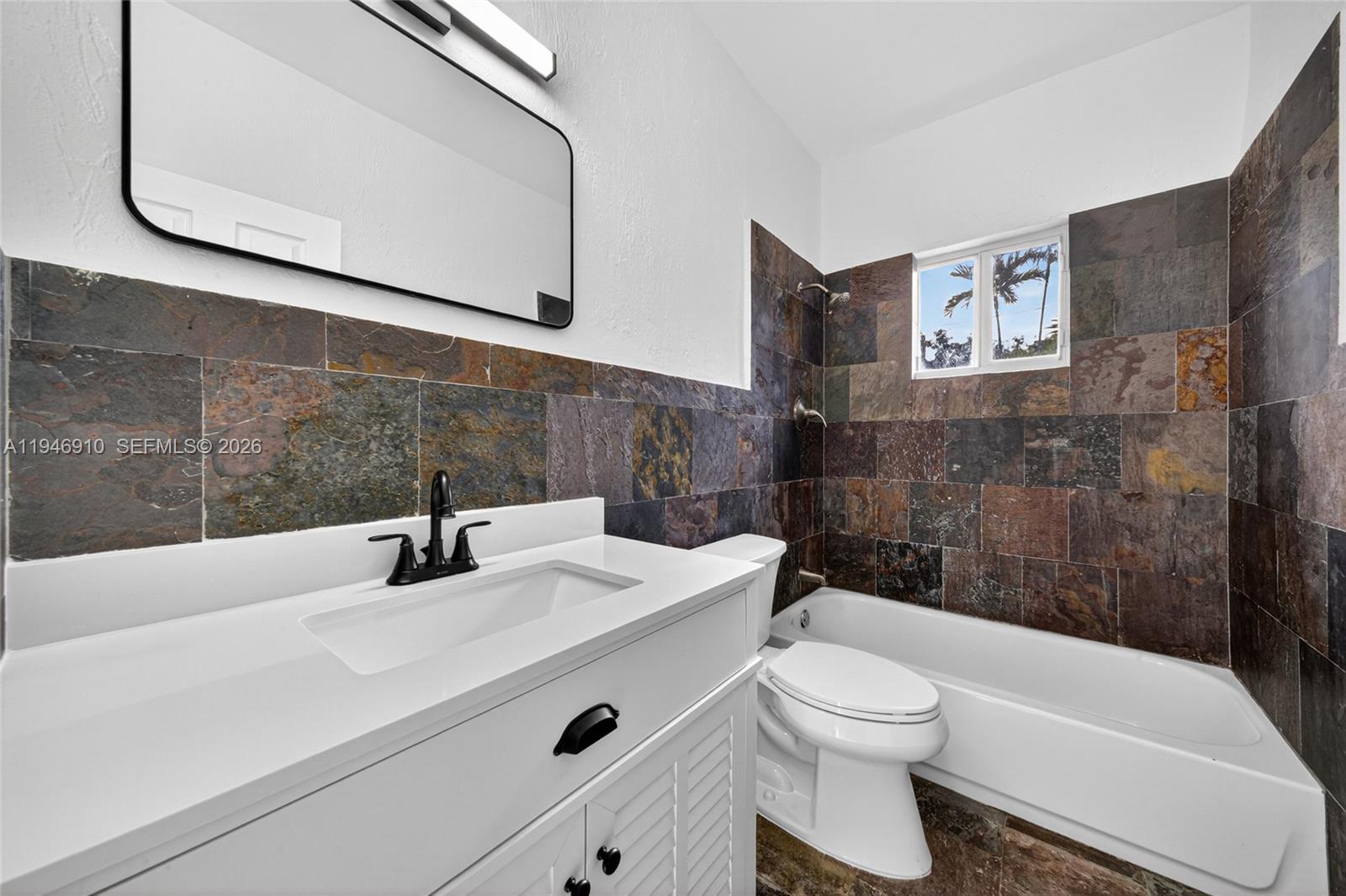 426 SW 26th Rd Miami, FL 33129