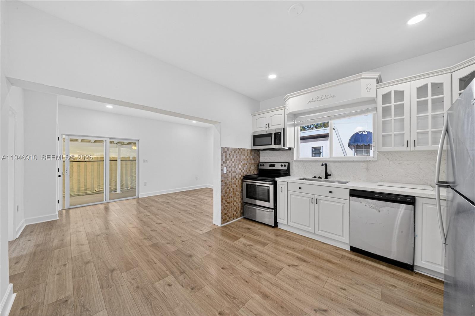 426 SW 26th Rd Miami, FL 33129