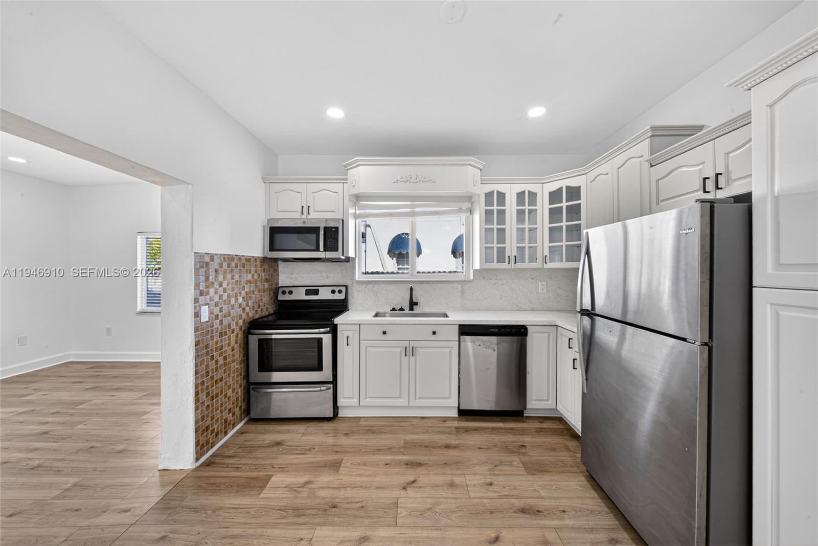 426 SW 26th Rd Miami, FL 33129