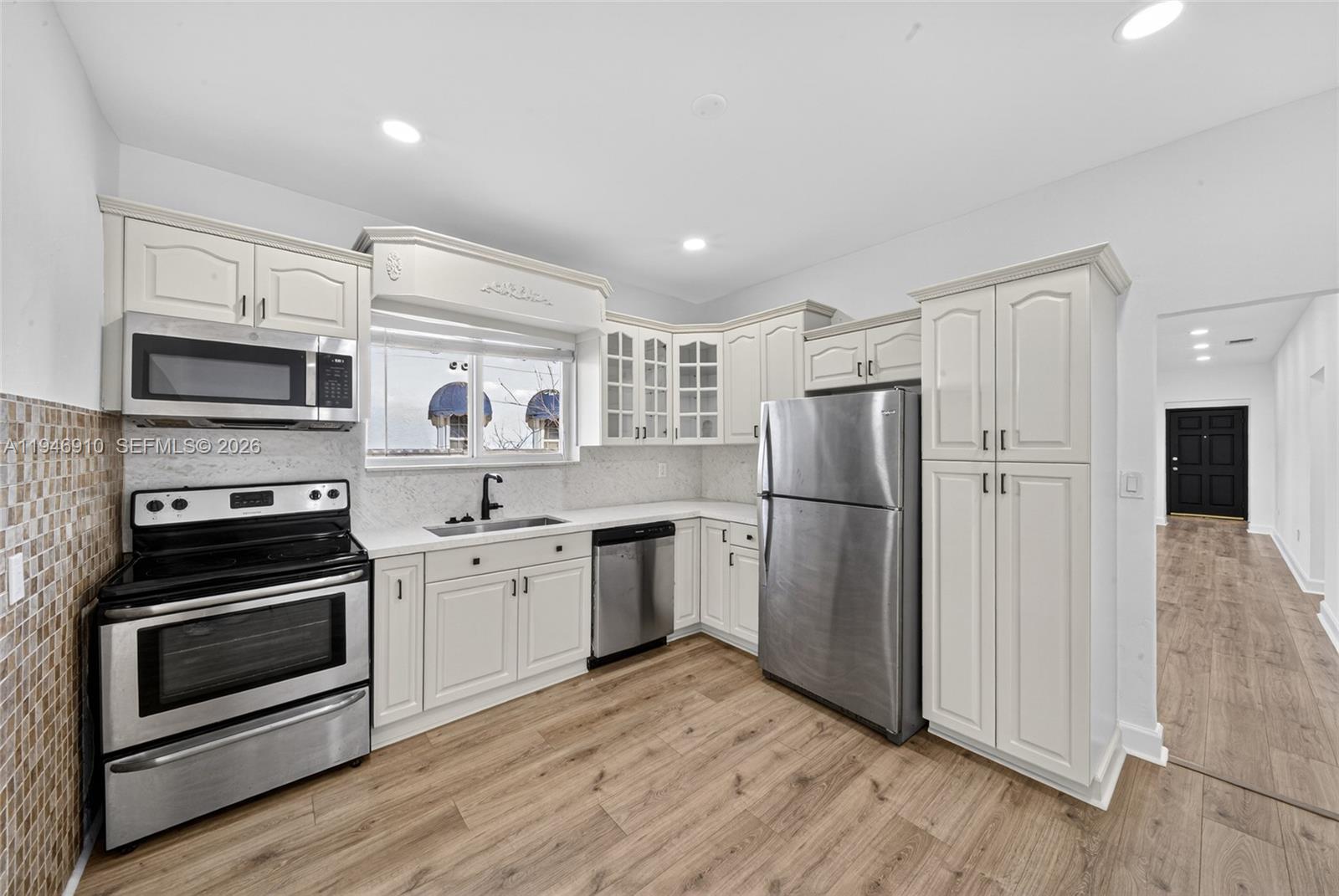 426 SW 26th Rd Miami, FL 33129