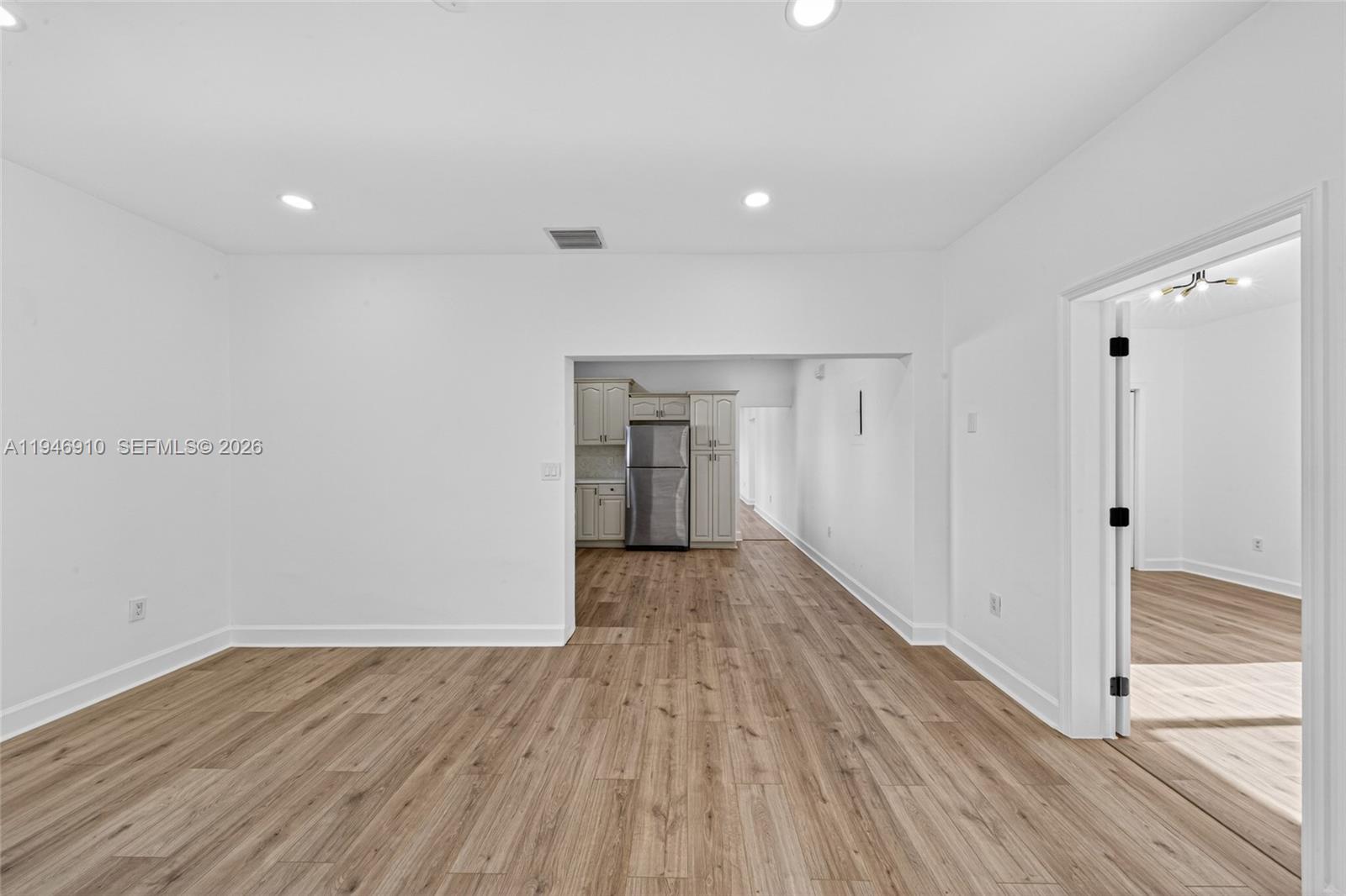 426 SW 26th Rd Miami, FL 33129