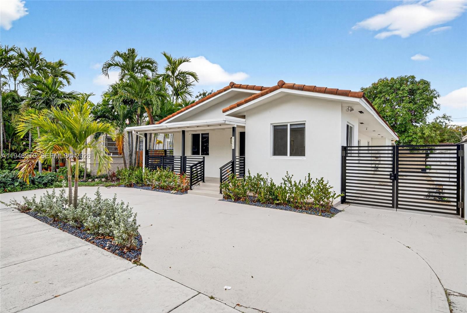 426 SW 26th Rd Miami, FL 33129