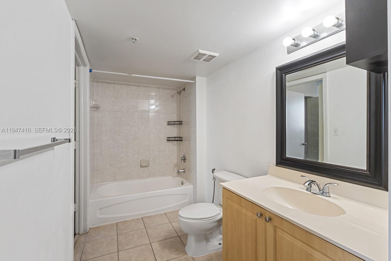 102 SW 6th Ave #605 Miami, FL 33130