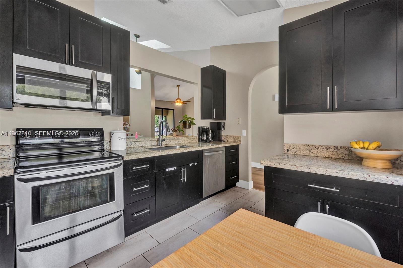 123 NW 98th Ter Plantation, FL 33324