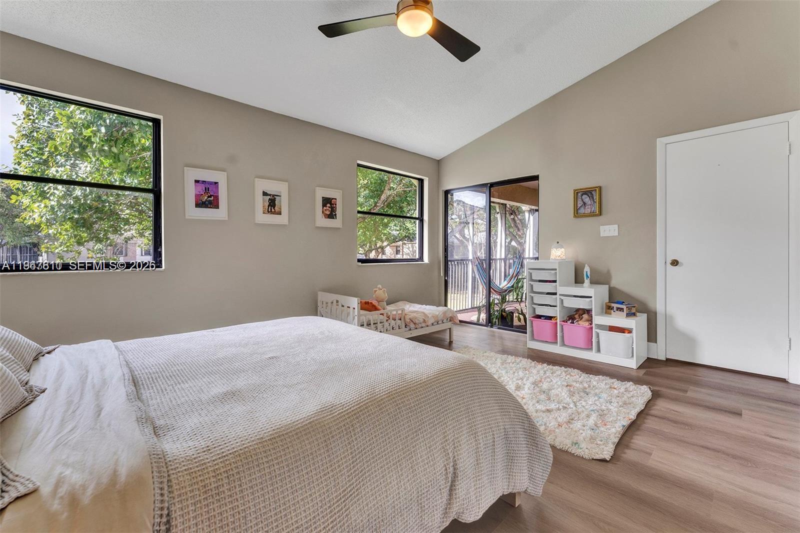 123 NW 98th Ter Plantation, FL 33324