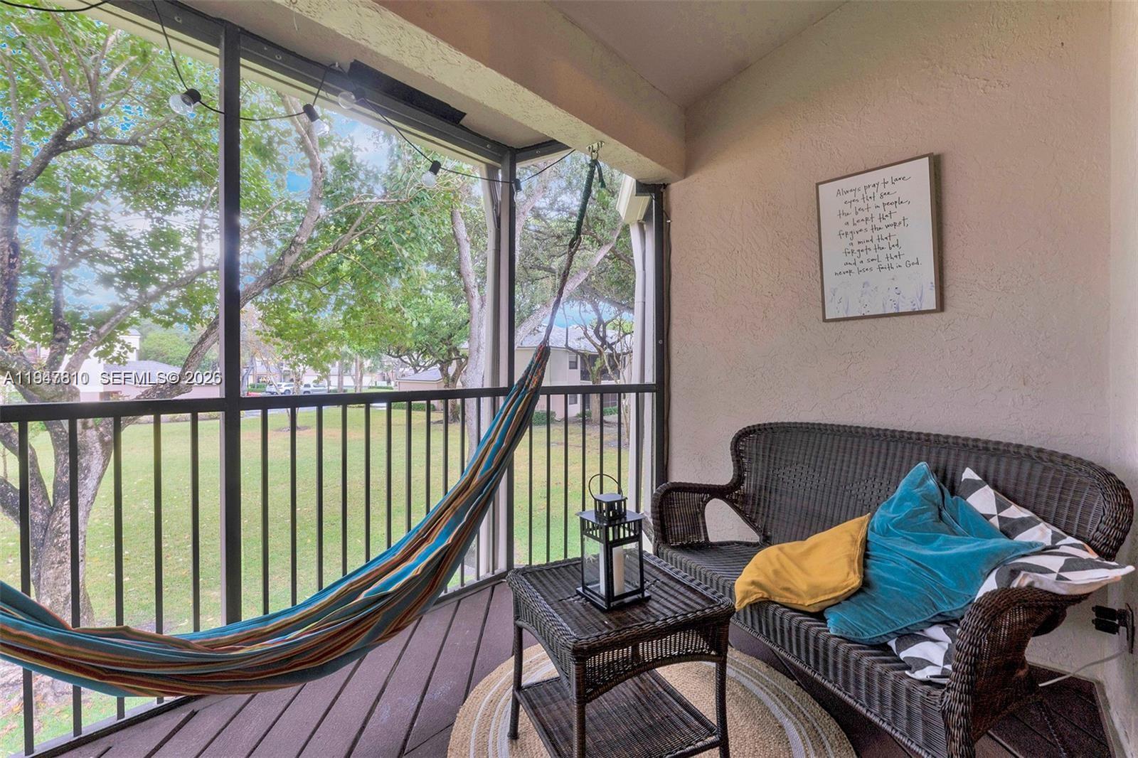 123 NW 98th Ter Plantation, FL 33324