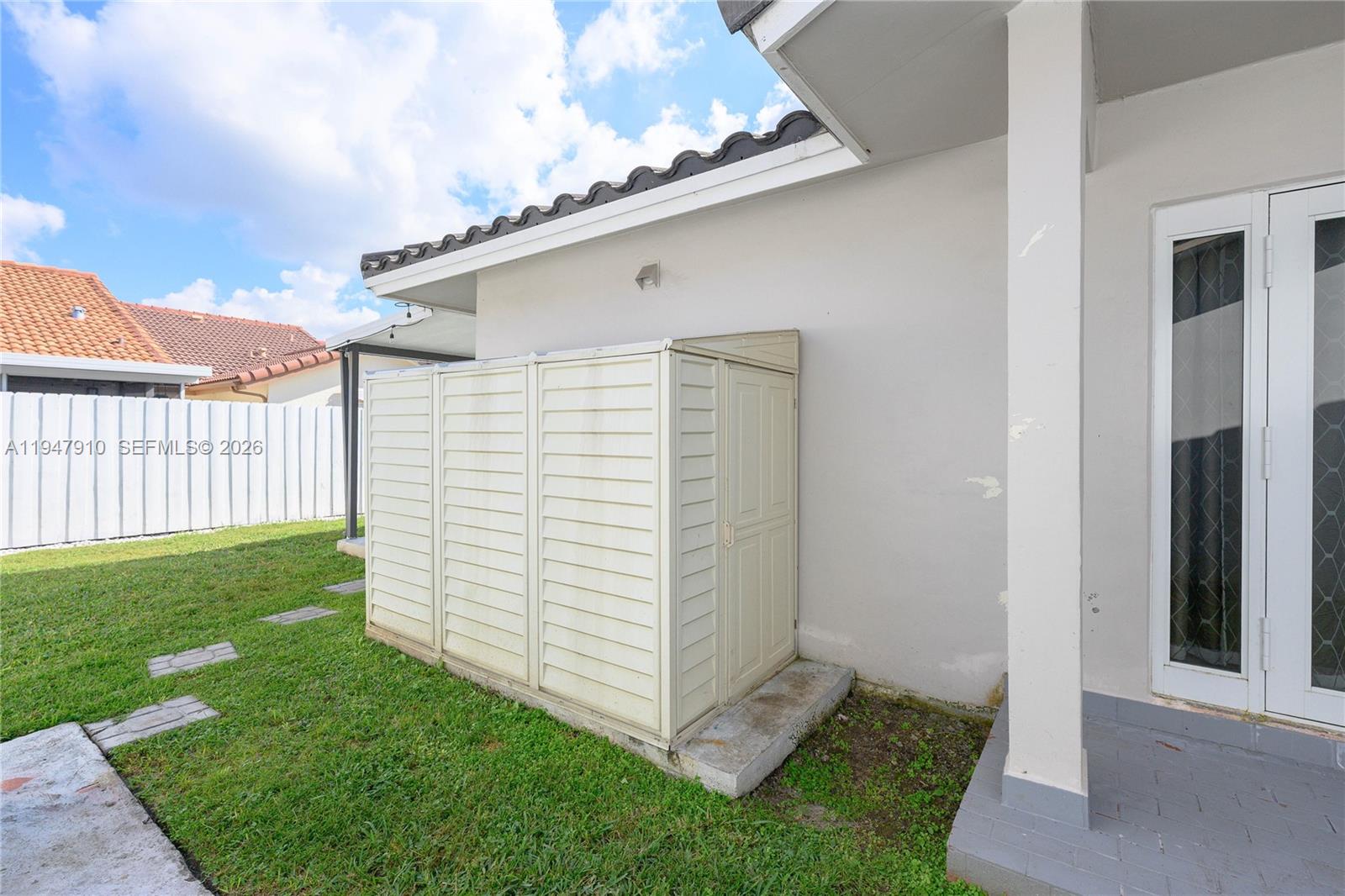 4761 SW 146th Ave Miami, FL 33175