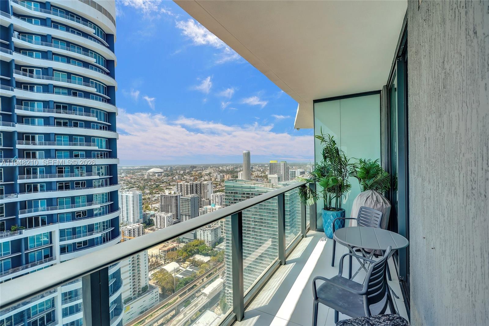 image Dua Miami (SLS Brickell)10