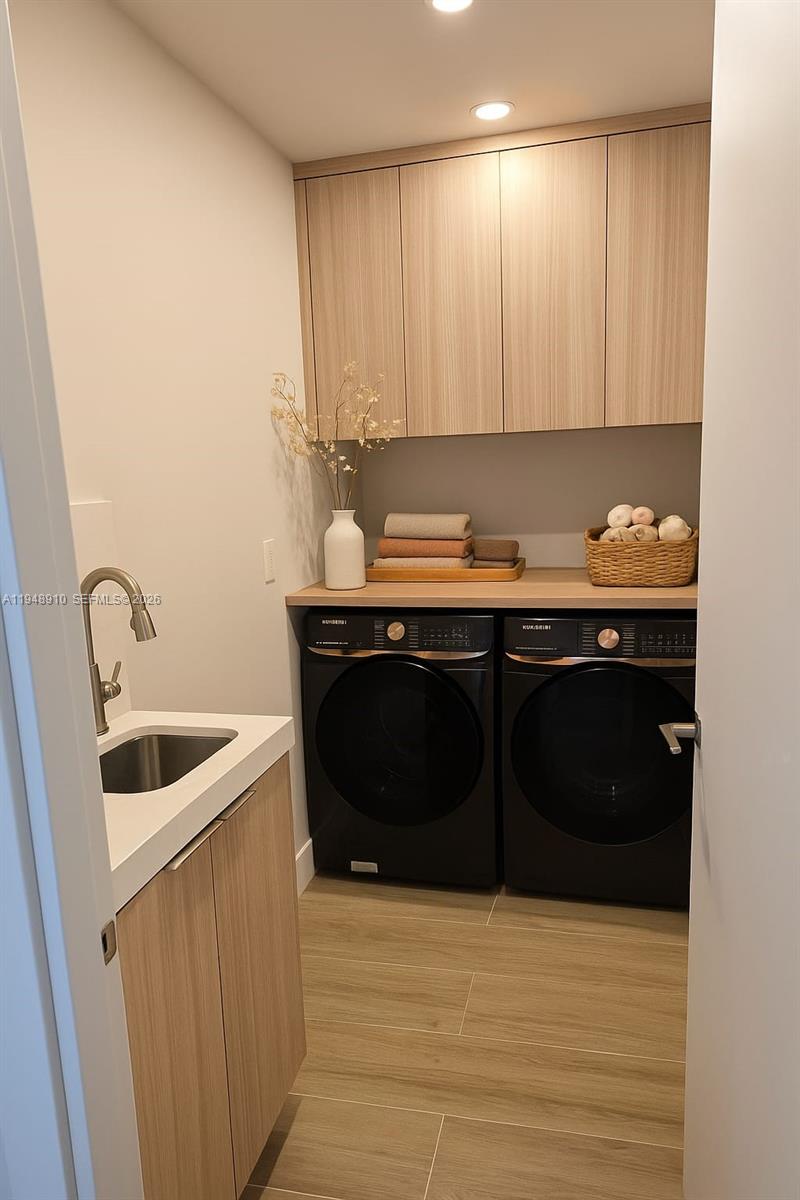 1201 Diplomat Pkwy Hollywood, FL 33019