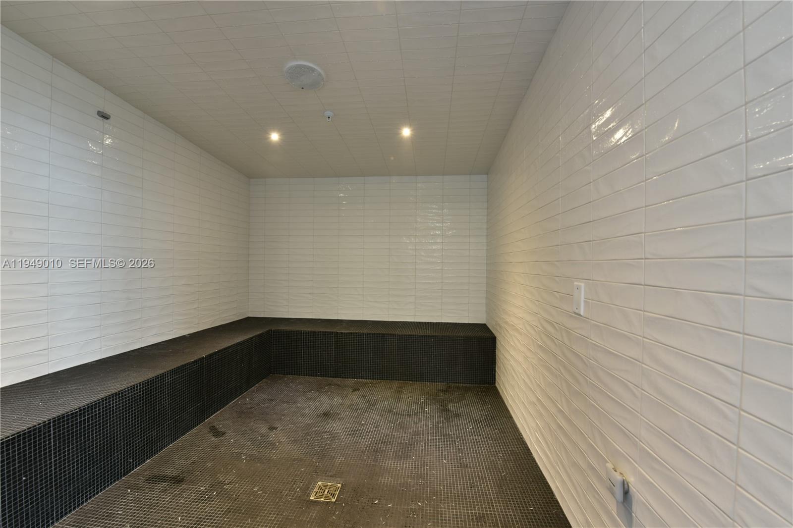 image Brickell Heights41