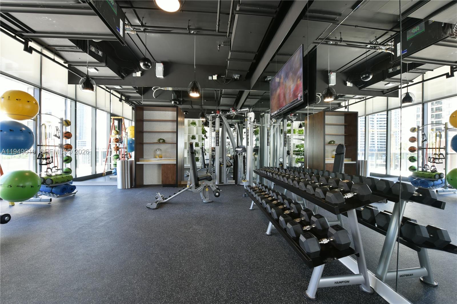 image Brickell Heights43