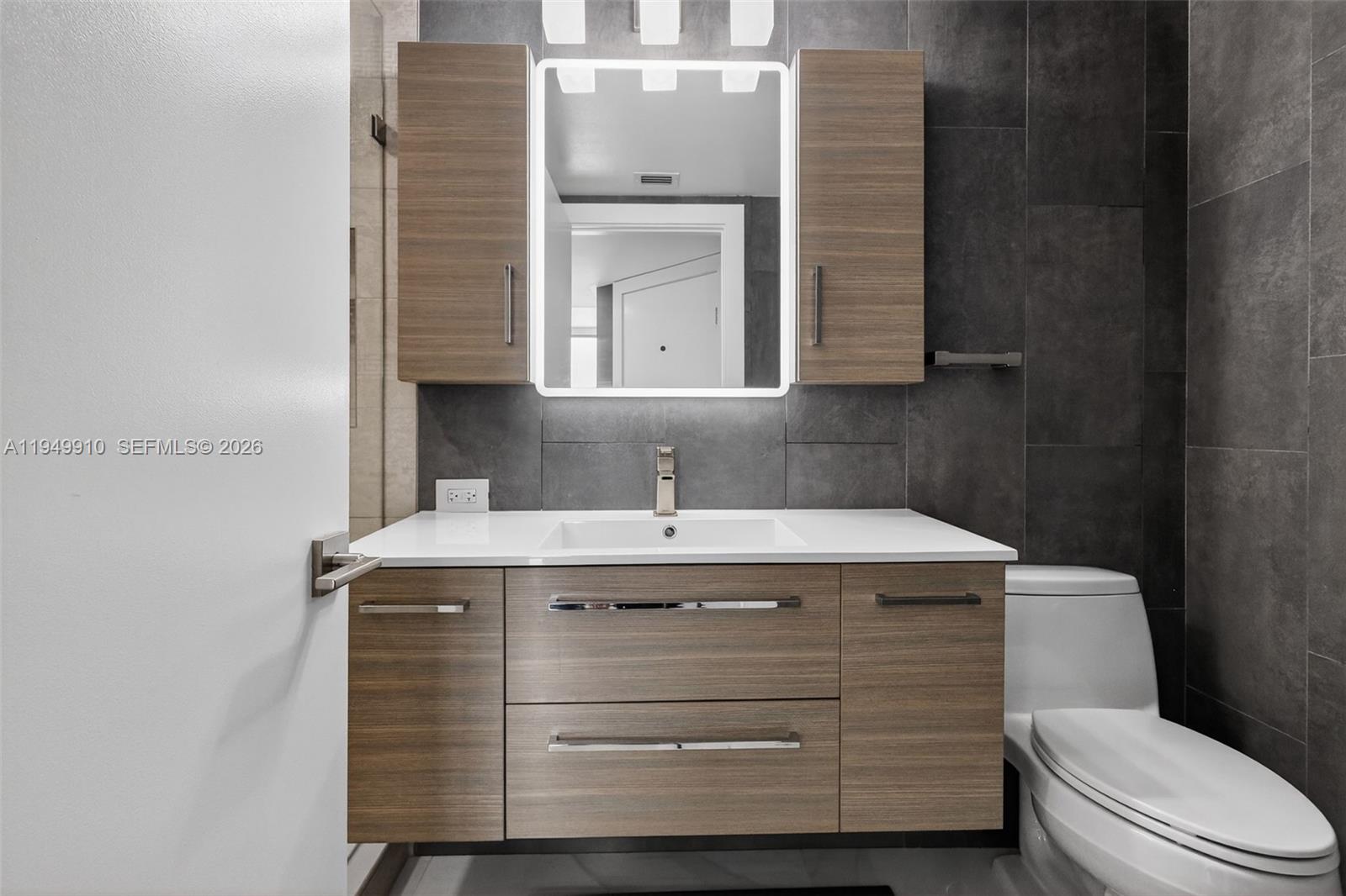 image The Waverly at South Beach18