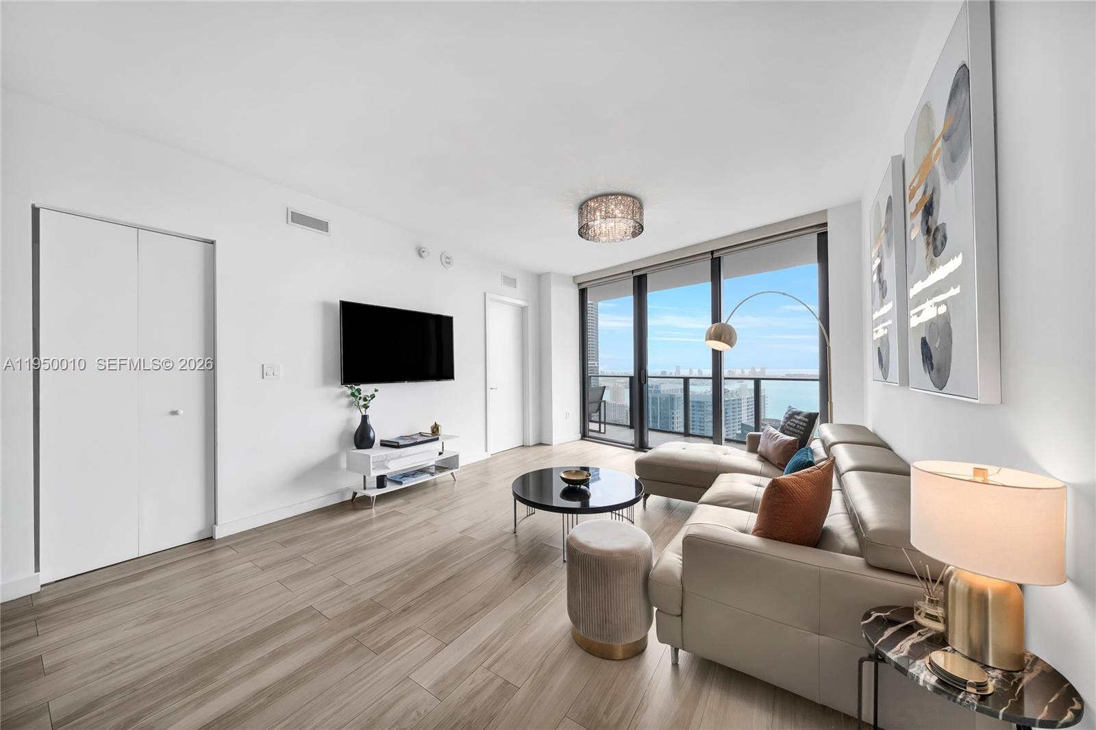 image Dua Miami (SLS Brickell)4