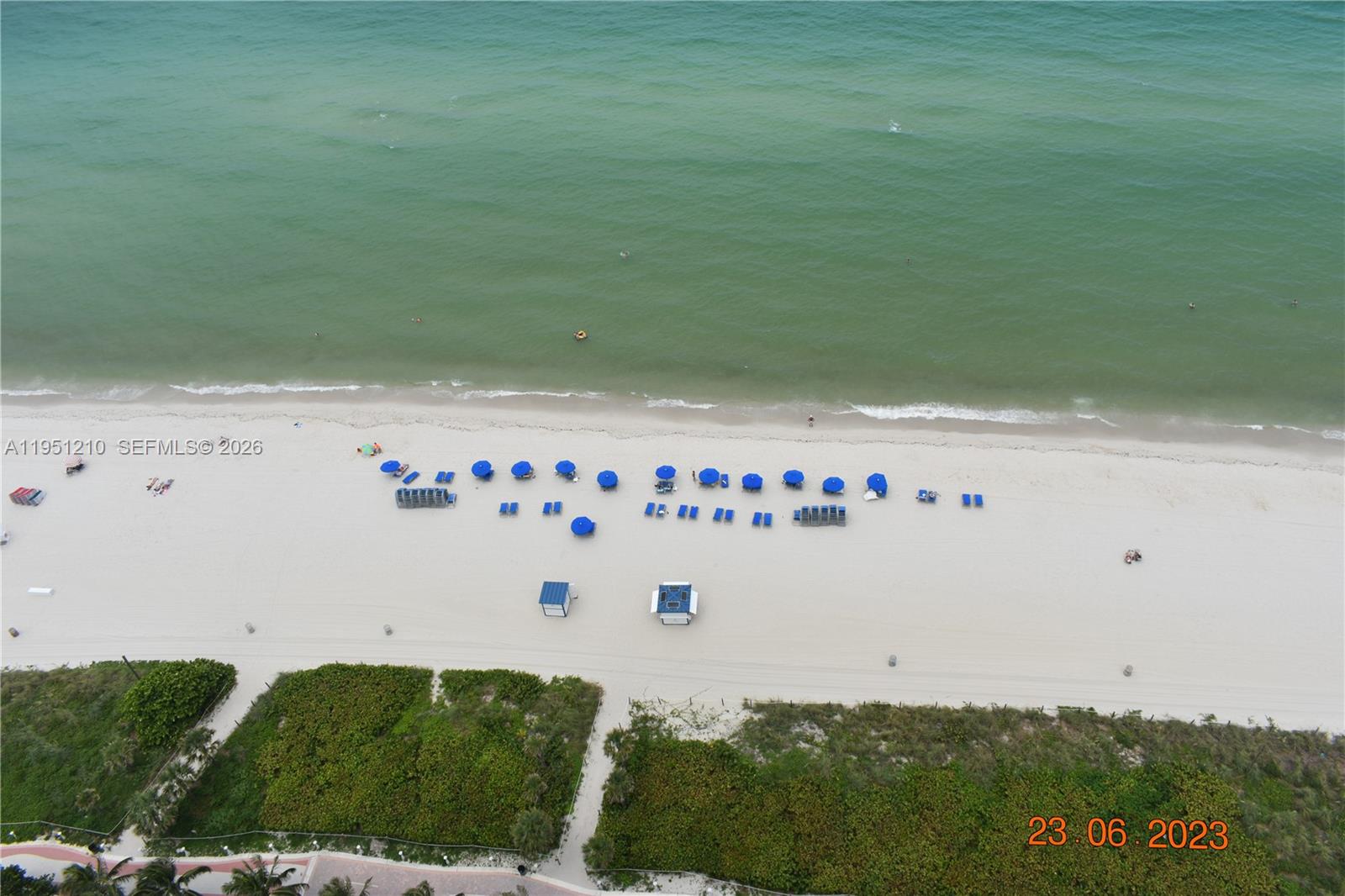 6365 Collins Ave #3102