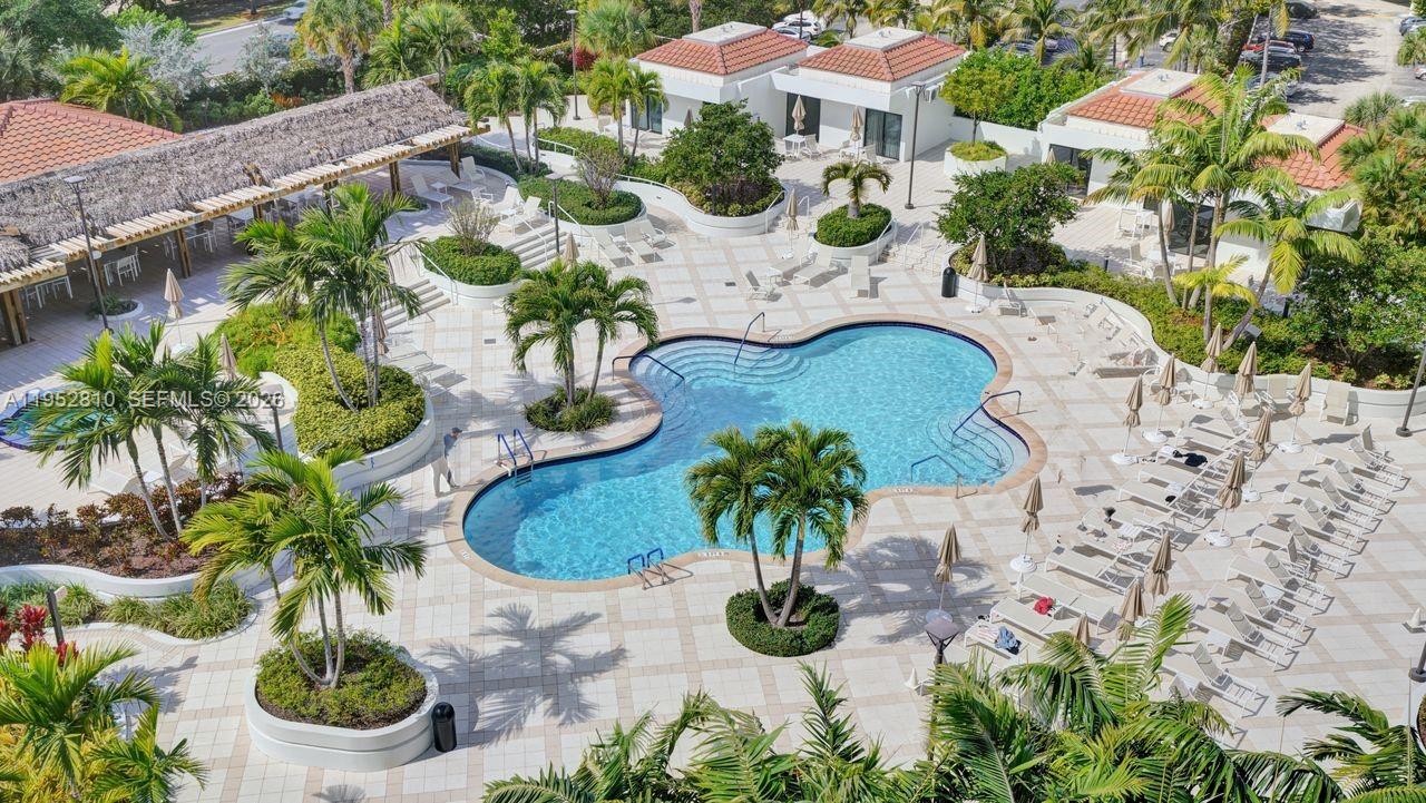 20281 E Country Clb Dr #809 Aventura, FL 33180