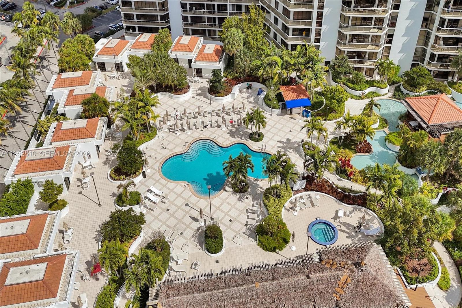 20281 E Country Clb Dr #809 Aventura, FL 33180