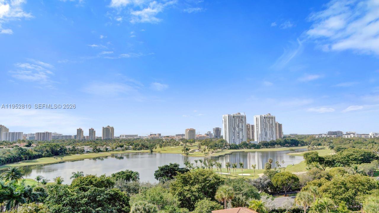 20281 E Country Clb Dr #809 Aventura, FL 33180