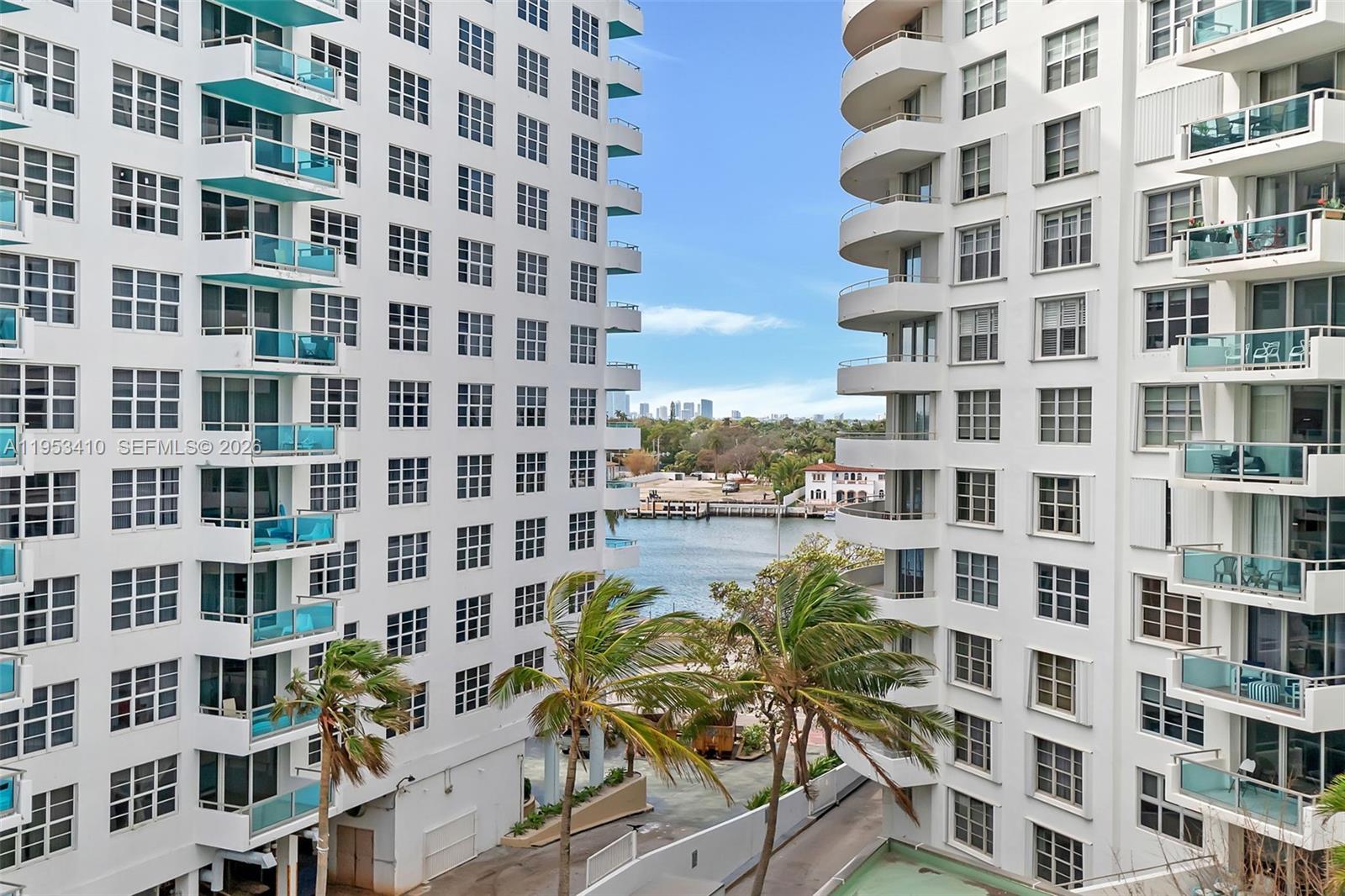 5151 Collins Ave #729 Miami Beach, FL 33140