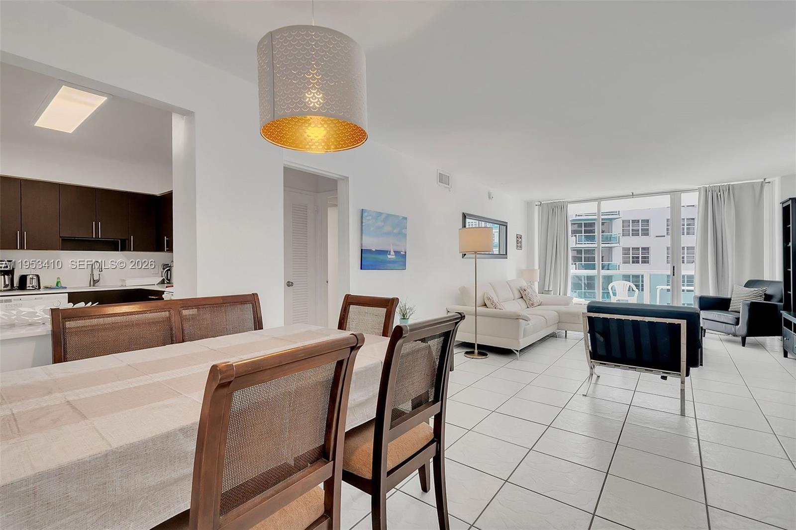 5151 Collins Ave #729 Miami Beach, FL 33140